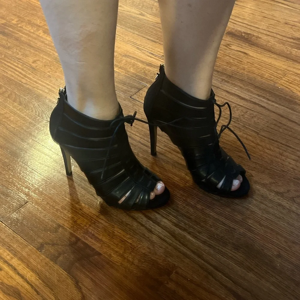 Kardashian Kollection Heels Size 7.5